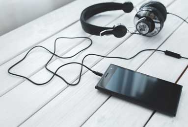 意甲媒体透露：米兰求购后卫出现一个低成本的引援机会，可能引进前佛罗伦萨队长